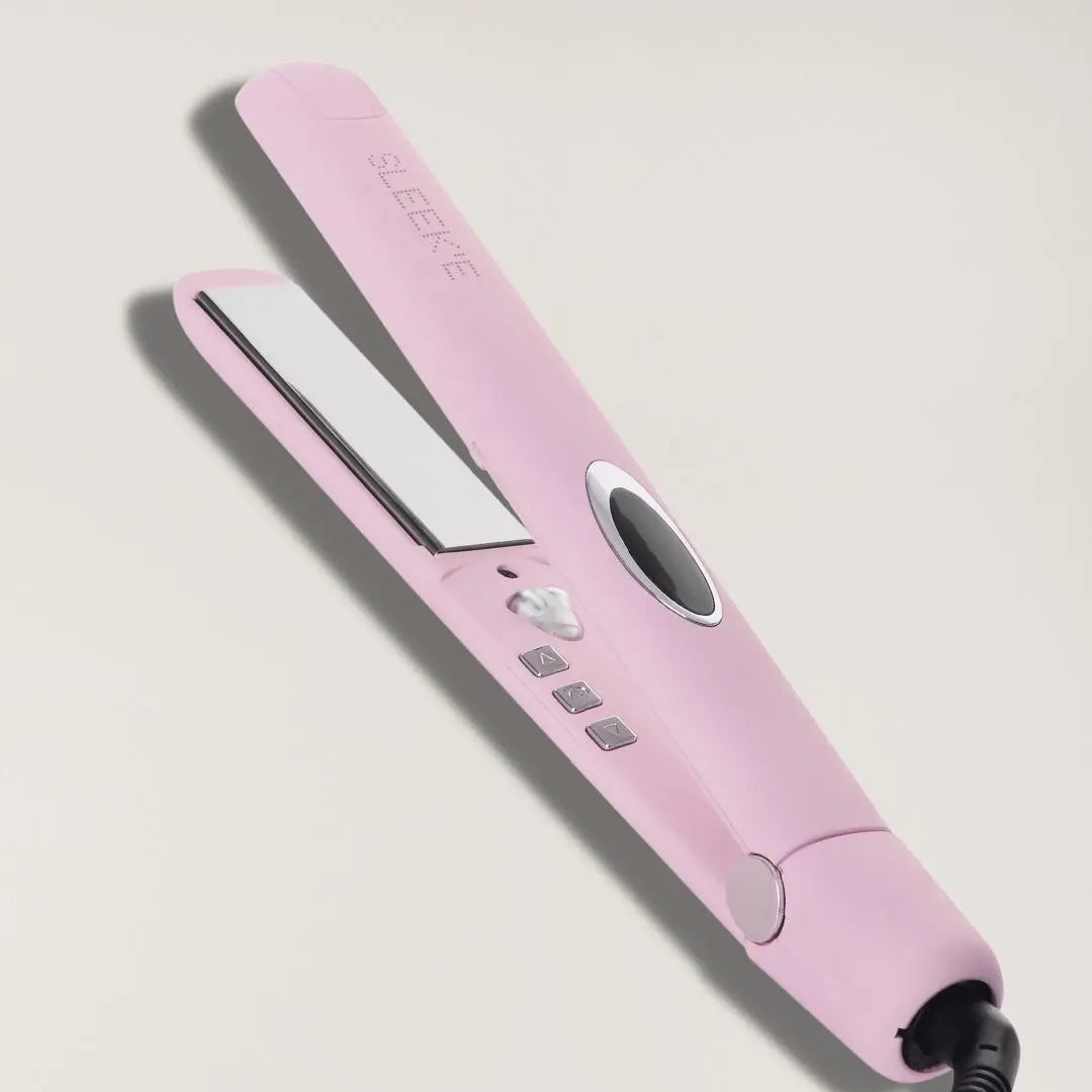 1-Inch Titanium Flat Iron – Precise & Long-Lasting Styling