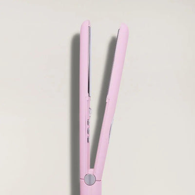 1-Inch Titanium Flat Iron – Precise & Long-Lasting Styling